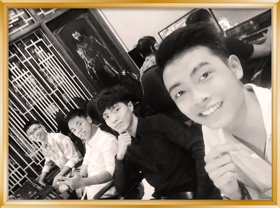 Ảnh selfie đội nhóm